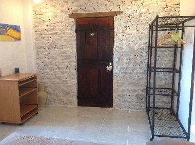 Holiday House in Caseneuve (Vaucluse) or holiday homes and vacation rentals