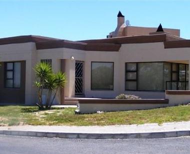 Holiday House in Britannia bay (Western Cape) or holiday homes and vacation rentals