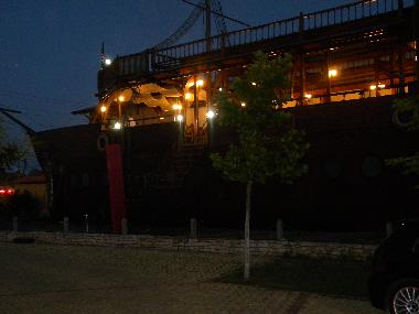 Holiday Apartment in Mamaia (Constanta) or holiday homes and vacation rentals