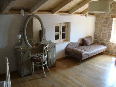 Holiday House in Pirovac (Sibensko-Kninska) or holiday homes and vacation rentals