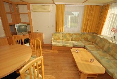 Caravan in Berkhout (Noord-Holland) or holiday homes and vacation rentals