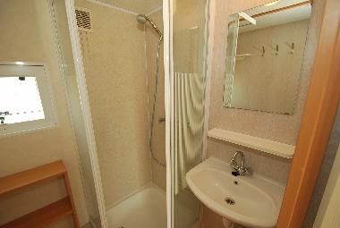 Caravan in Berkhout (Noord-Holland) or holiday homes and vacation rentals