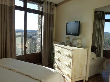 Bed and Breakfast in Teyran (H�rault) or holiday homes and vacation rentals