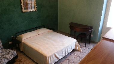 Double/triple bedroom