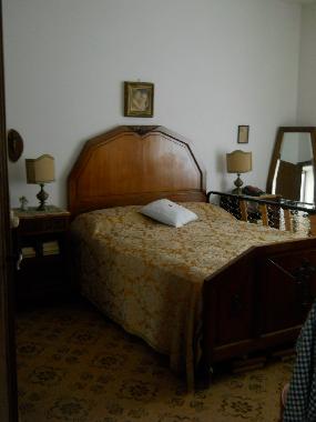 Holiday House in Borgo S.Antonio (Visso9 (Macerata) or holiday homes and vacation rentals