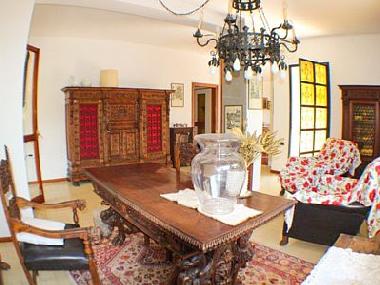 Library-Studios room