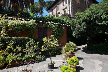 Holiday Apartment in Roma (Roma) or holiday homes and vacation rentals