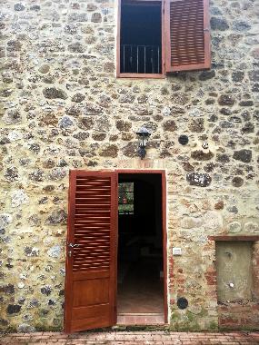 Holiday Apartment in Radicondoli-Montalcinello (Siena) or holiday homes and vacation rentals