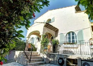 Holiday Apartment in Antibes (Var) or holiday homes and vacation rentals