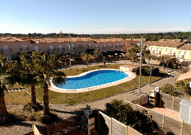 Chalet in La Pobla Montorns (Tarragona) or holiday homes and vacation rentals