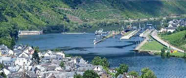 Holiday House in Bruttig-Fankel (Mosel - Saar) or holiday homes and vacation rentals