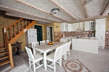 Bed and Breakfast in katel kambelovac (Splitsko-Dalmatinska) or holiday homes and vacation rentals