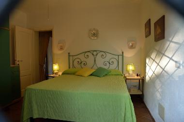 suite with bathromm and independent back garden