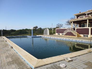 Holiday Apartment in Armaao De Pera (Algarve) or holiday homes and vacation rentals