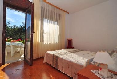 double bed 