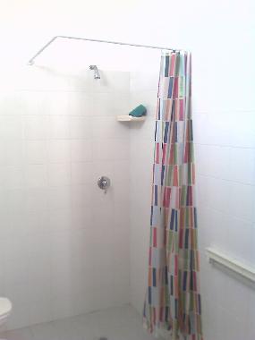 shower bath west