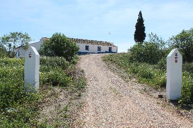 Holiday House in sao bartolomeu (Algarve) or holiday homes and vacation rentals