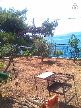 Holiday House in Omi (Splitsko-Dalmatinska) or holiday homes and vacation rentals