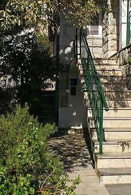 Holiday House in Omi (Splitsko-Dalmatinska) or holiday homes and vacation rentals