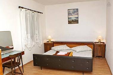 Holiday House in Omi (Splitsko-Dalmatinska) or holiday homes and vacation rentals