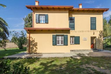 Villa in Oristano (Oristano) or holiday homes and vacation rentals