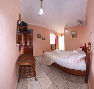 Bed and Breakfast in Trinidad (Sancti Spiritus) or holiday homes and vacation rentals