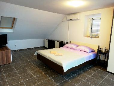 Holiday House in Orebic (Dubrovacko-Neretvanska) or holiday homes and vacation rentals