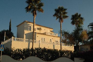 Villa in San Fulgencio (Alicante / Alacant) or holiday homes and vacation rentals