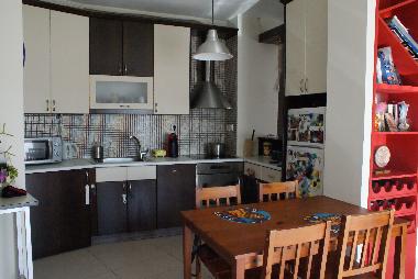 FULLY EQUIPED KITCHEN