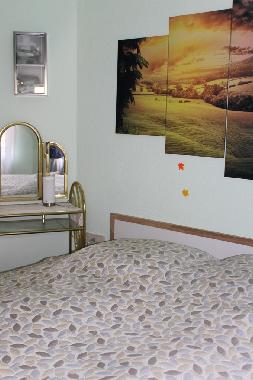 Holiday Apartment in Eberbach (Kurpfalz) or holiday homes and vacation rentals