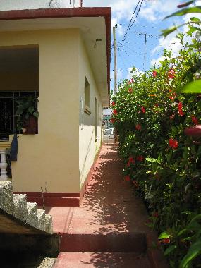 Holiday House in Vi�ales (Pinar del Rio) or holiday homes and vacation rentals