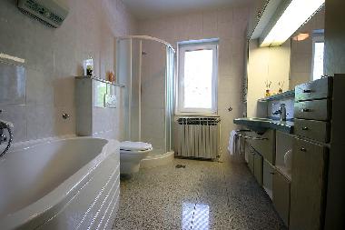 Holiday House in Viskovo (Primorsko-Goranska) or holiday homes and vacation rentals