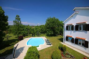 Holiday House in Viskovo (Primorsko-Goranska) or holiday homes and vacation rentals