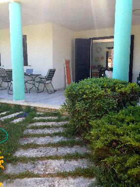 Villa in Torre Santa Sabina (Brindisi) or holiday homes and vacation rentals