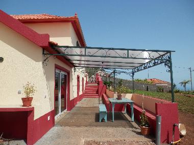 Holiday House in PRAZERES (Madeira) or holiday homes and vacation rentals
