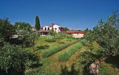 Holiday Apartment in Matohanci (Istarska) or holiday homes and vacation rentals