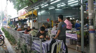 Mamak stalls a few minutes walk away, great for breakfast lunch or dinner
