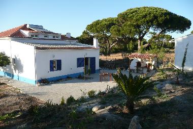 Holiday House in Melides (Alentejo Litoral) or holiday homes and vacation rentals