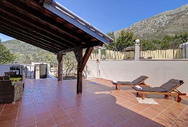 Holiday House in MOKOICA (Dubrovacko-Neretvanska) or holiday homes and vacation rentals