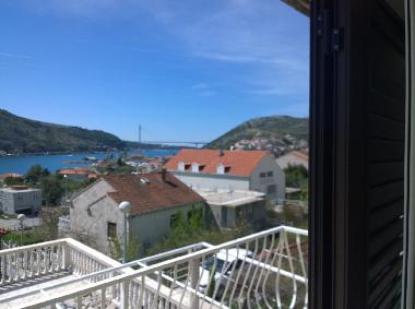 Holiday House in MOKOICA (Dubrovacko-Neretvanska) or holiday homes and vacation rentals