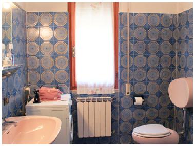 Villa in Santa MAria, Sesta Godano (La Spezia) or holiday homes and vacation rentals