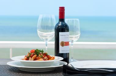 Hotel in Negombo (Gampaha) or holiday homes and vacation rentals