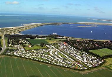 Holiday House in Scharendijke (Zeeland) or holiday homes and vacation rentals