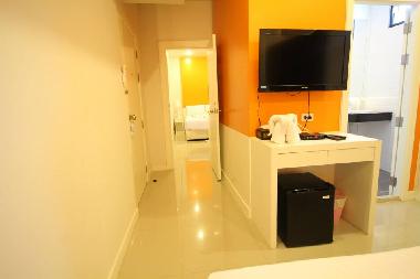 Hotel in Patong (Phuket) or holiday homes and vacation rentals