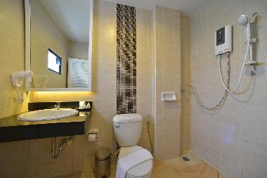 Hotel in Patong (Phuket) or holiday homes and vacation rentals