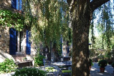 Bed and Breakfast in blot l'eglise (Puy-de-D�me) or holiday homes and vacation rentals