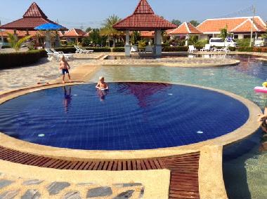 Villa in Kram (Rayong) or holiday homes and vacation rentals