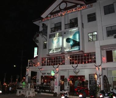 Villa in Kram (Rayong) or holiday homes and vacation rentals