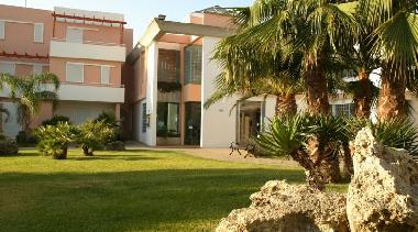 Holiday Apartment in Contrada Sciogli C/O Torre Inserraglio (Lecce) or holiday homes and vacation rentals