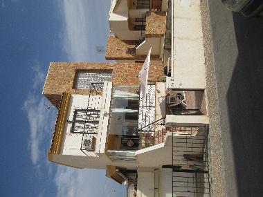 Villa in Guardamar del Segura (Alicante / Alacant) or holiday homes and vacation rentals